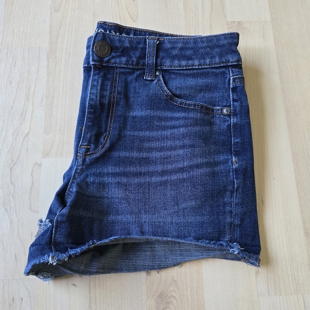 American Eagle Hi-Rise Shortie Shorts Size 4